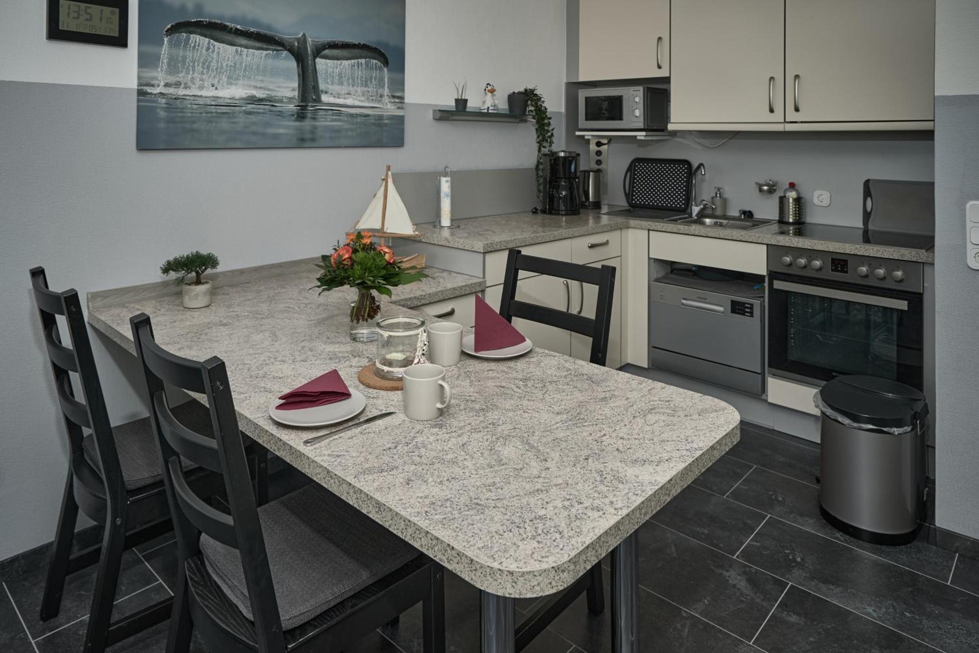 Frische Brise Ferienwohnung Mit Meerblick Cuxhaven Exterior photo